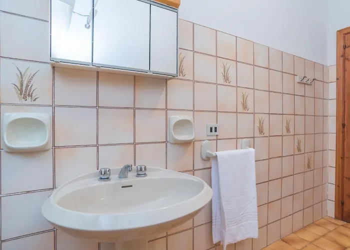 Ferienhaus Monte Nai - Rei420 By Interhome *